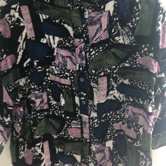 Mock Turtleneck blouse with Mod Pattern Size 10 - Picture 4 of 4